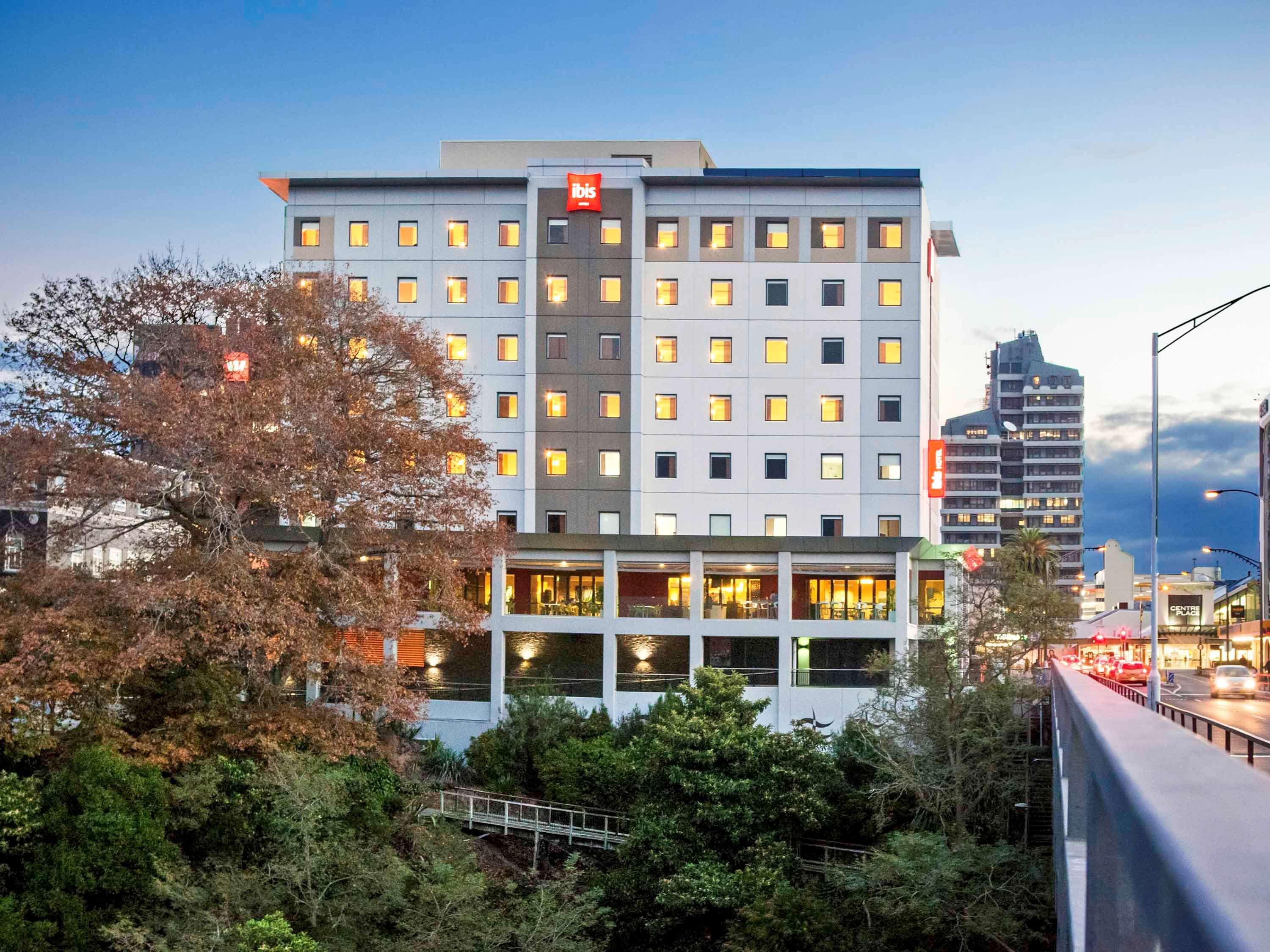 Ibis Hamilton Tainui Hotel Exterior photo